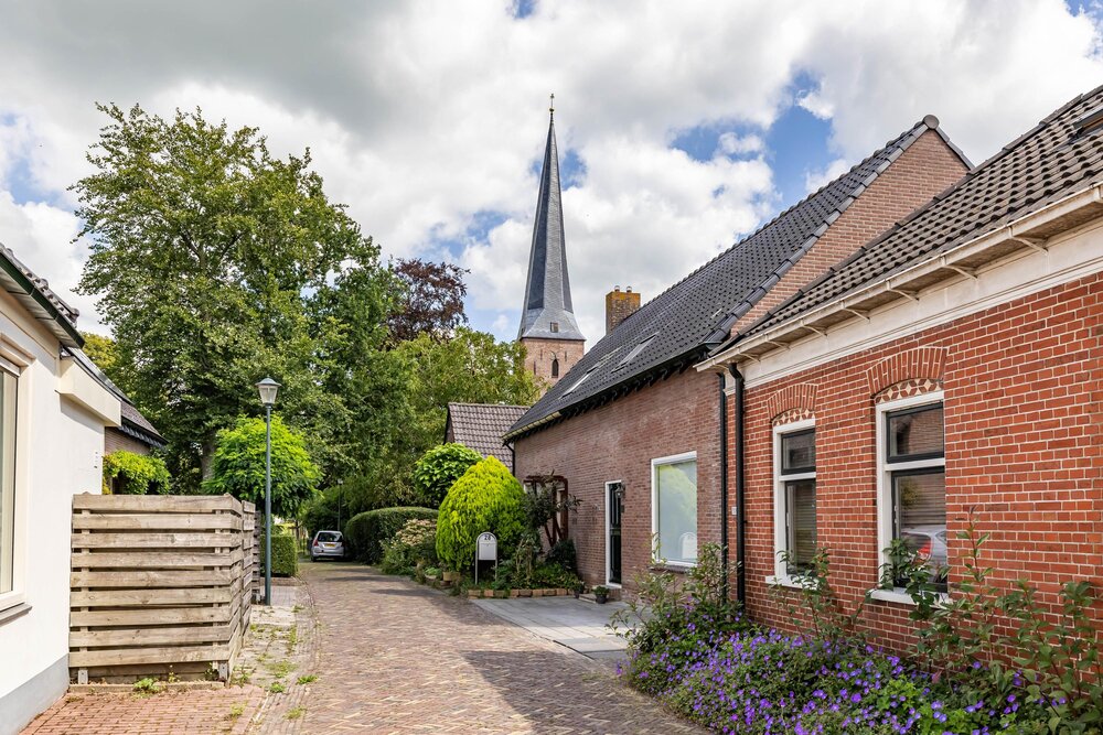 Kerkstraat 11, 9801 CN Zuidhorn - € 395.000 k.k. - Boekholt & partners makelaars Groningen