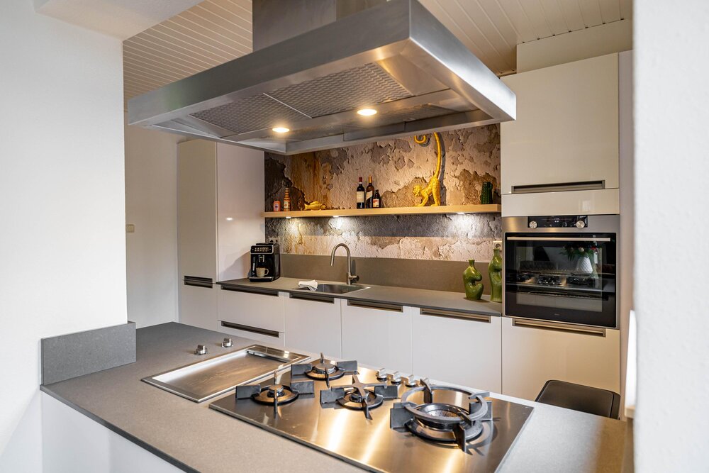 De Hulstlaan 5, 9351 EA Leek - € 335.000 k.k. - Boekholt & partners makelaars Groningen