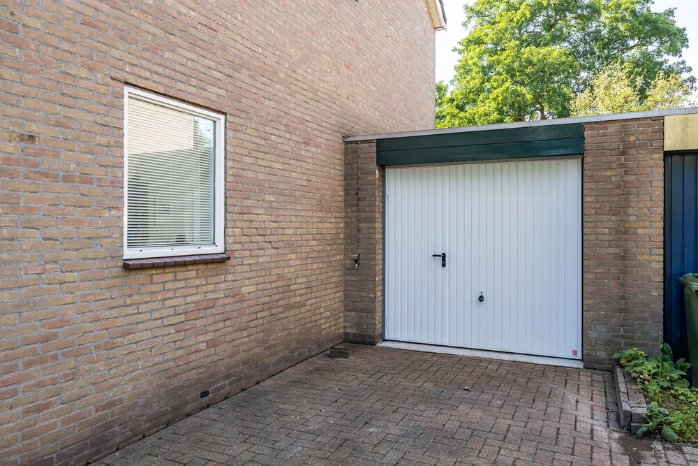 Wethouder Iwe Hutstraat 142, 9351 RL Leek - € 325.000 k.k. - Boekholt & partners makelaars Groningen