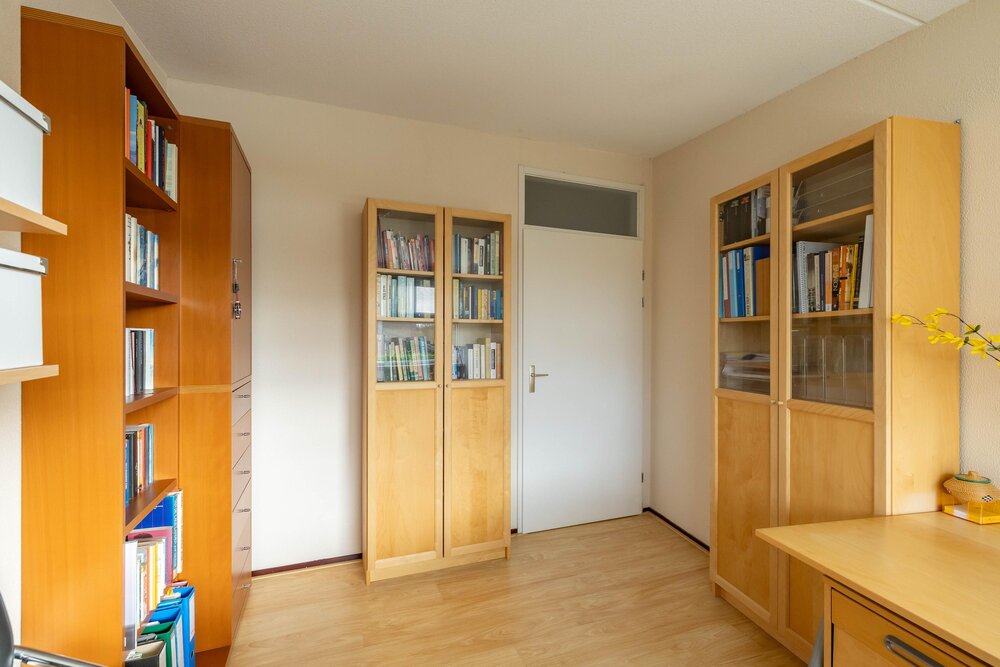 Humsterlandlaan 24, 9727 DR Groningen - € 400.000 k.k. - Boekholt & partners makelaars Groningen