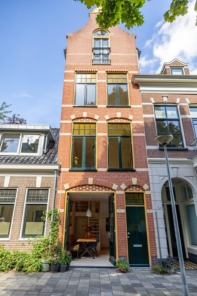 Nieuwe Kerkhof 25