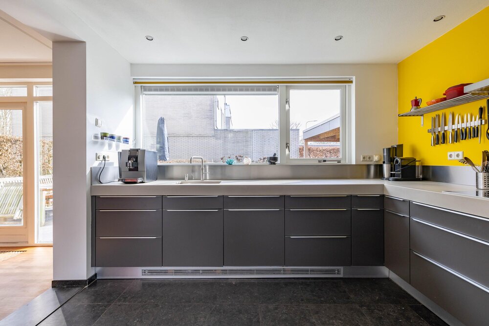 J.M. den Uylstraat 304, 9728 RK Groningen - € 875.000 k.k. - Boekholt & partners makelaars Groningen