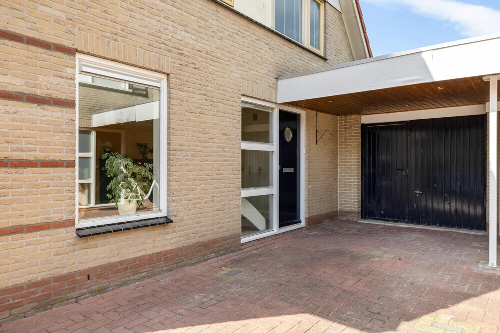 Aak 13, 9801 MD Zuidhorn - € 375.000 k.k. - Boekholt & partners makelaars Groningen