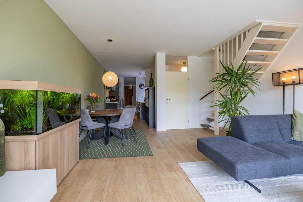 Ten Oeverlaan 28, 9744 GD Groningen - € 375.000 k.k. - Boekholt & partners makelaars Groningen