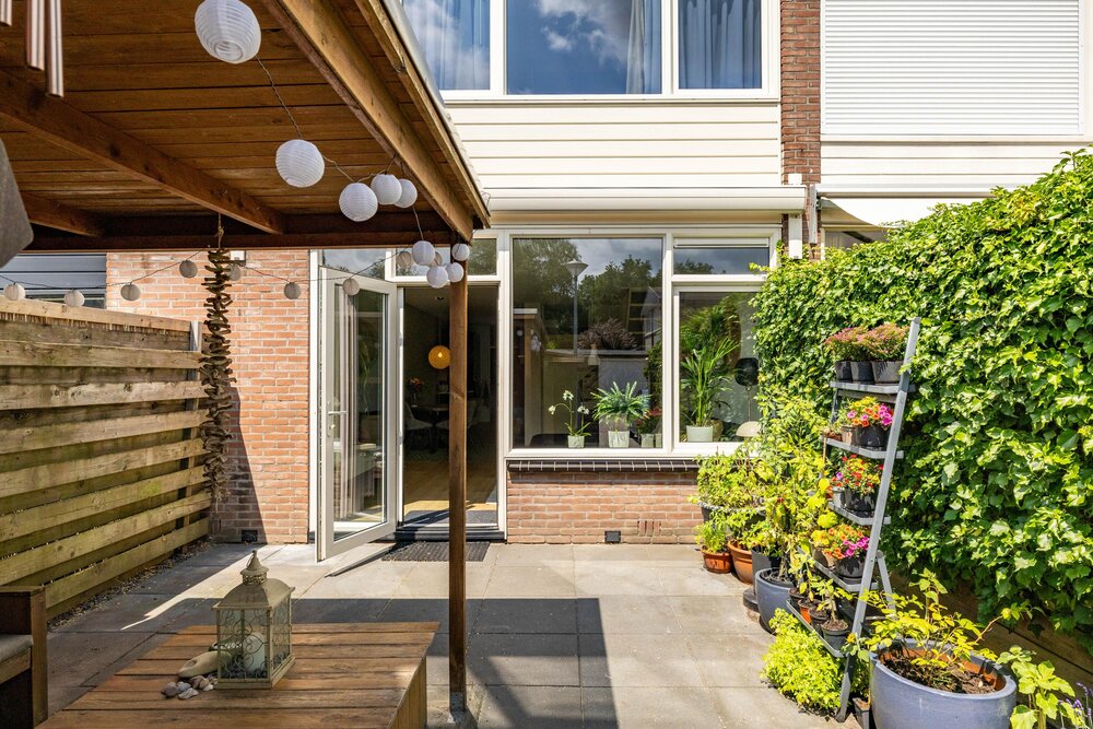 Ten Oeverlaan 28, 9744 GD Groningen - € 375.000 k.k. - Boekholt & partners makelaars Groningen