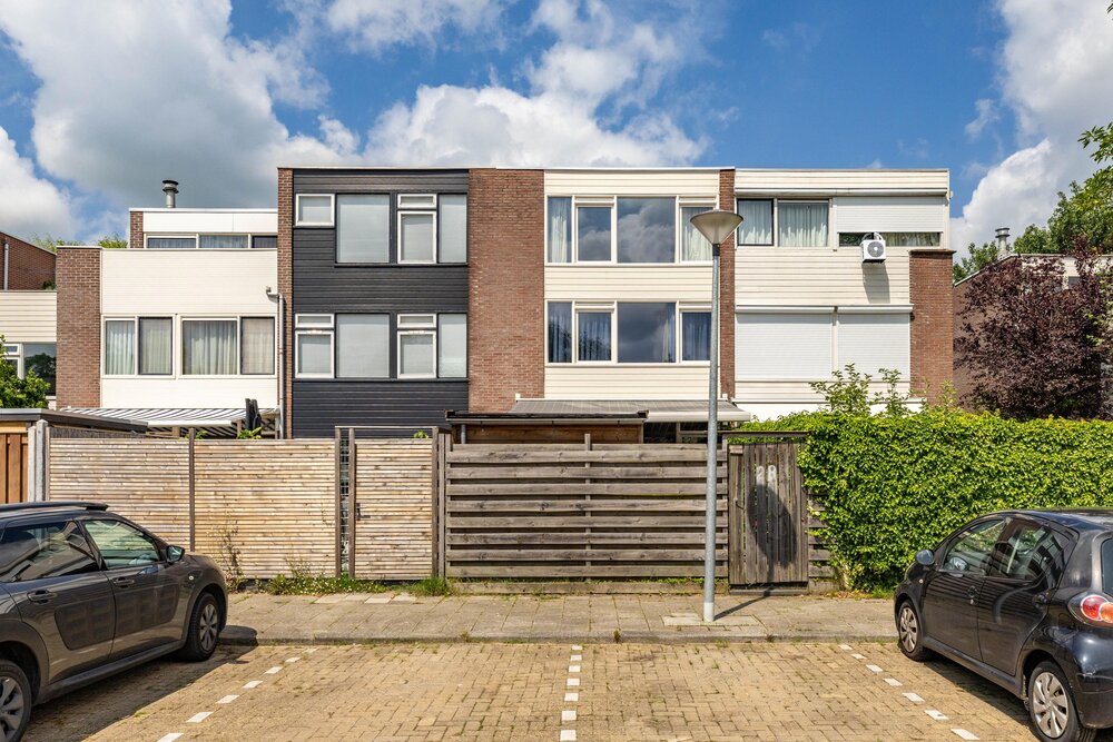 Ten Oeverlaan 28, 9744 GD Groningen - € 375.000 k.k. - Boekholt & partners makelaars Groningen