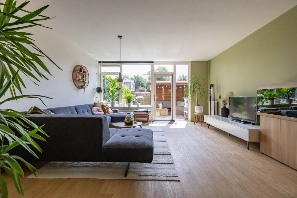 Ten Oeverlaan 28, 9744 GD Groningen - € 375.000 k.k. - Boekholt & partners makelaars Groningen