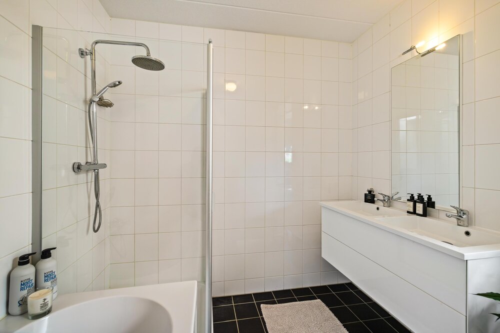 Jan Warmoltslaan 11, 9766 PA Eelderwolde - € 795.000 k.k. - Boekholt & partners makelaars Groningen