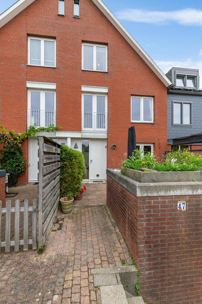 De Waard 47, 9734 CV Groningen - € 450.000 k.k. - Boekholt & partners makelaars Groningen
