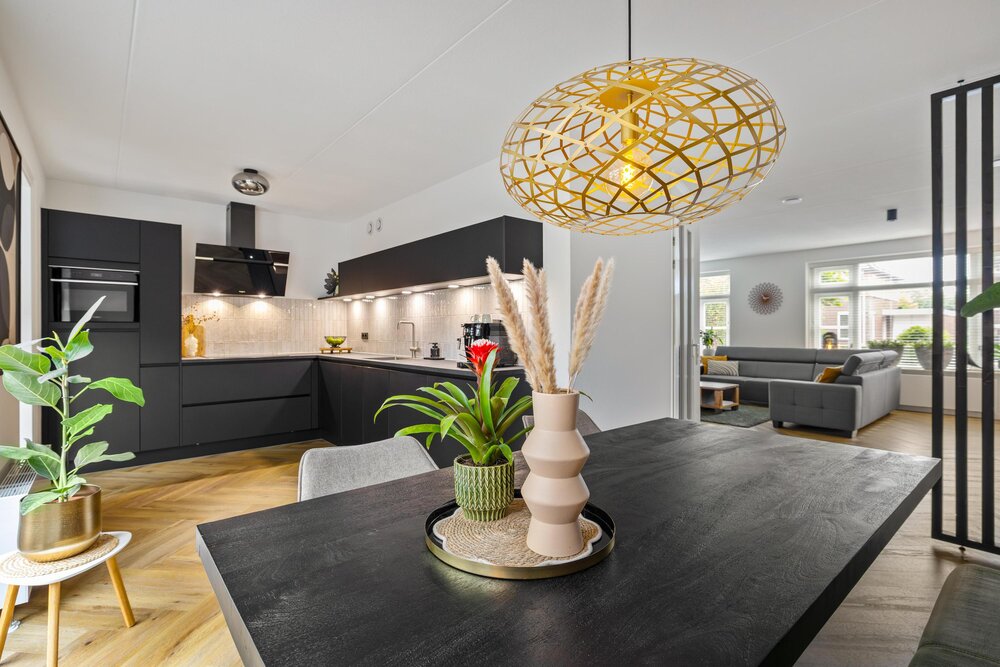 Wilg 9, 9351 XE Leek - € 585.000 k.k. - Boekholt & partners makelaars Groningen