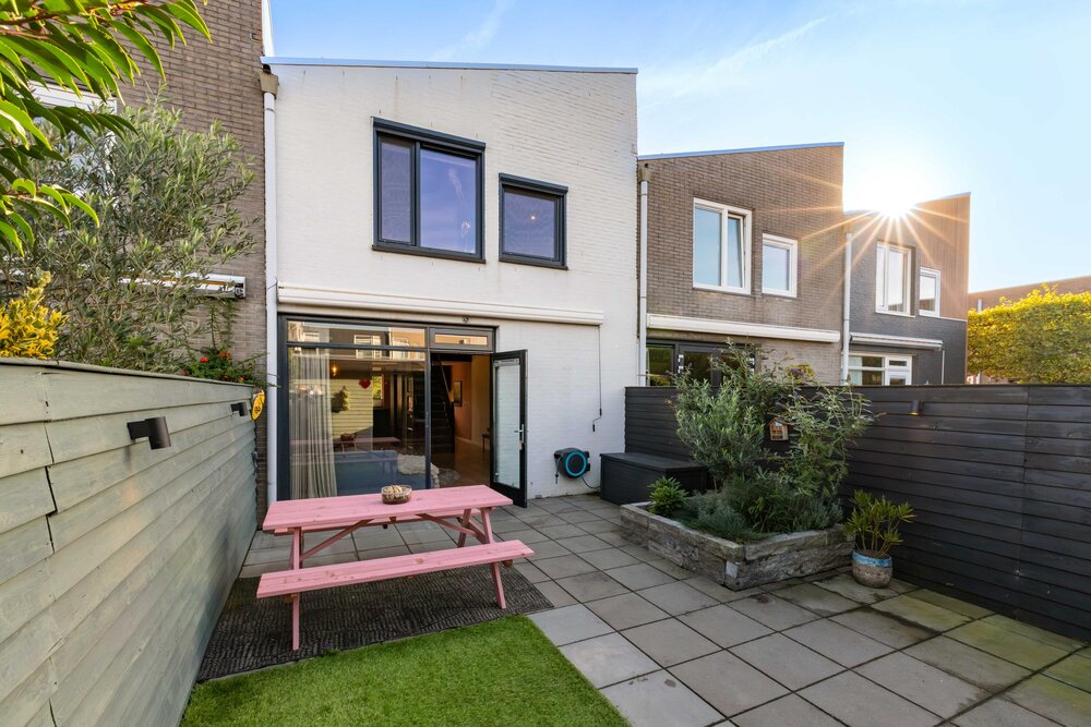 Damsterwaard 9, 9734 CK Groningen - € 400.000 k.k. - Boekholt & partners makelaars Groningen